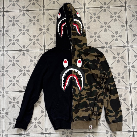 Bape Other - A Bathing Ape Bape Shark Gull Zip Black and Green Camo Hoodie, Men’s M